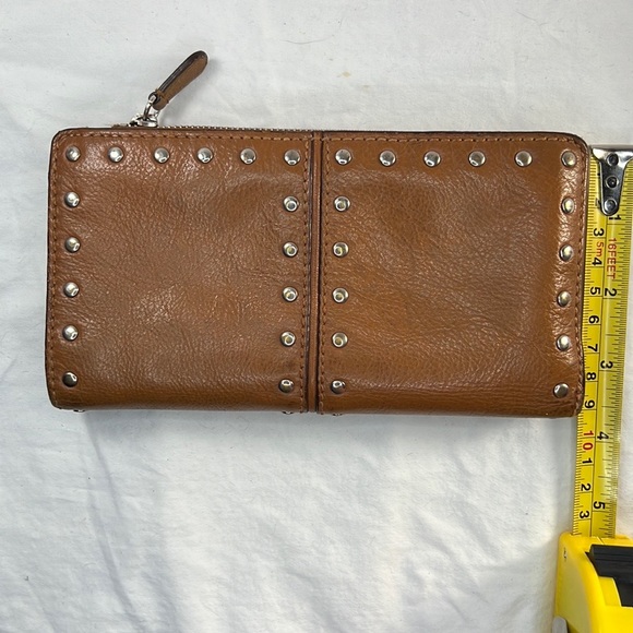 Micheal Kors wallet. Light brown with silver stud accents moto bikercore - Picture 12 of 12